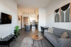 Modern CozySuites on the Town Lake waterfront 12